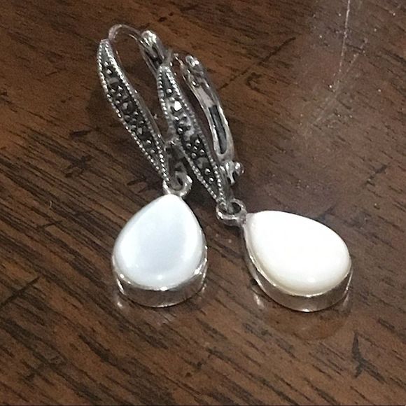 Vintage Sterling Silver Marcasite Mother of Pearl Drop Earrings - Picture 3 of 15